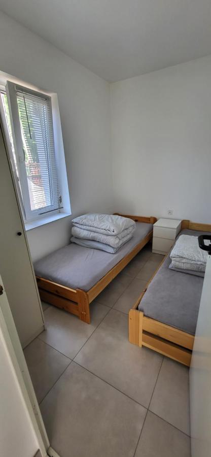 Noclegi Tuszyn M Extérieur photo